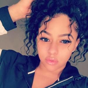 Meet your Posher, Jasmin